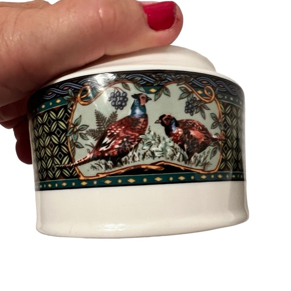 Christopher Stuart’s Optima Fine China Creamer & Sugar Set - Picture 3 of 9